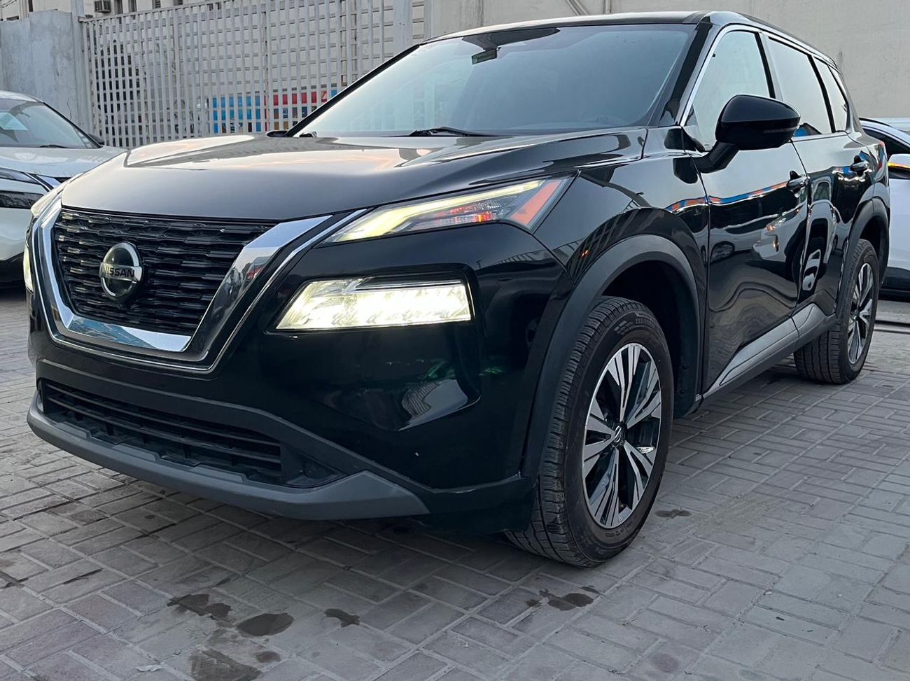 Nissan Rogue 2021 NISSAN ROGUE SV FWD 2.5L