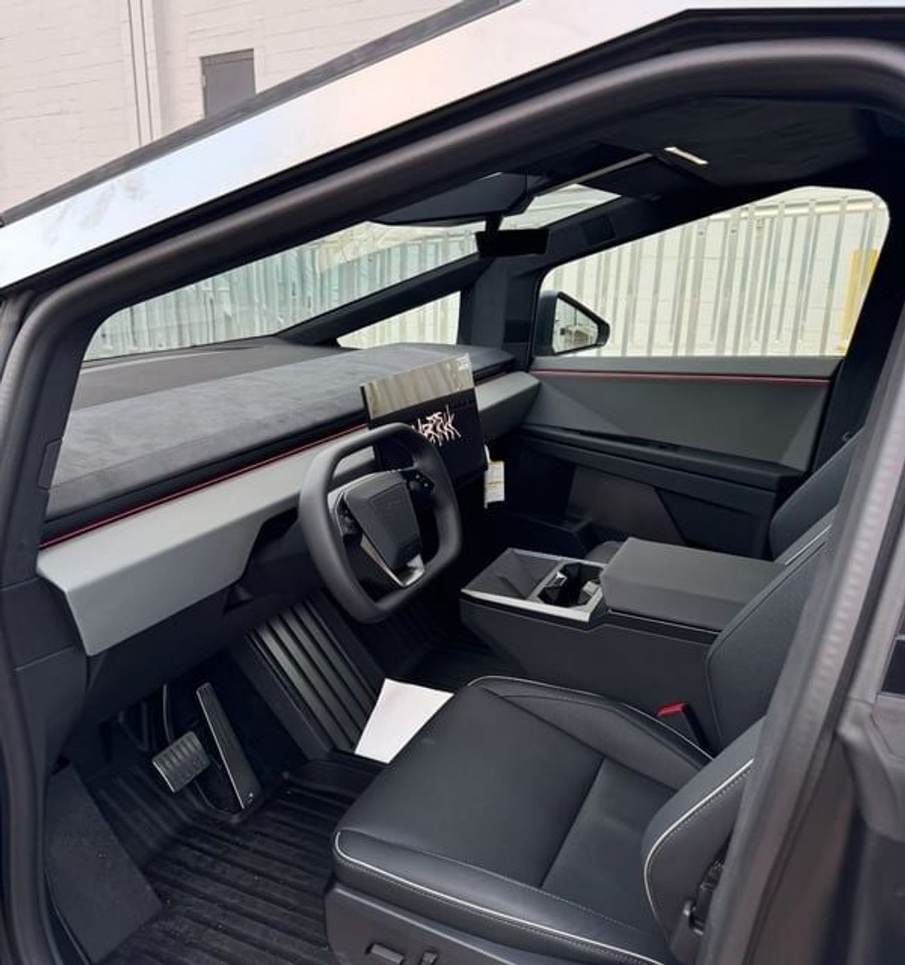 تسلا سايبرتراك All Wheel Drive