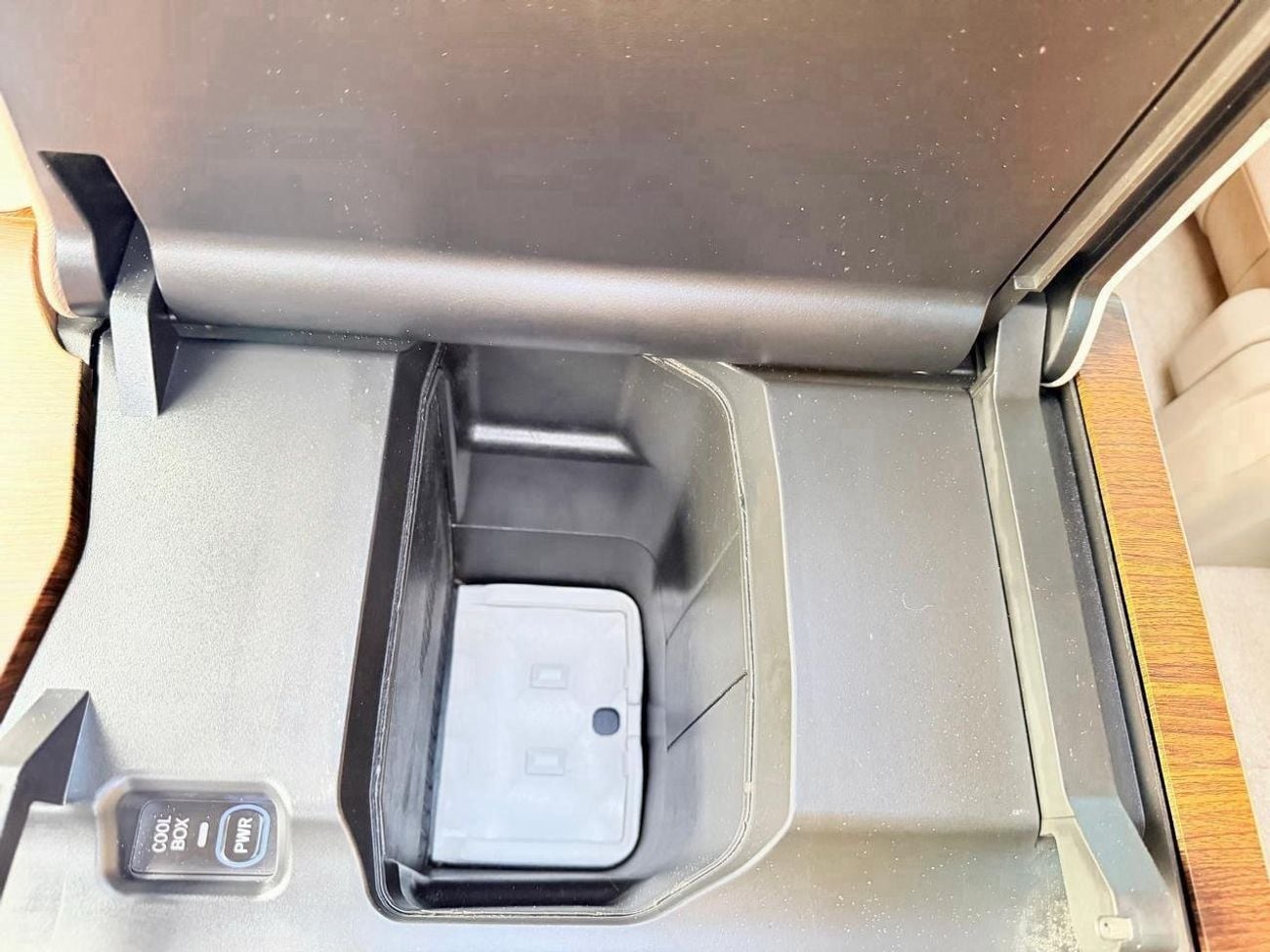 Toyota Land Cruiser GXR