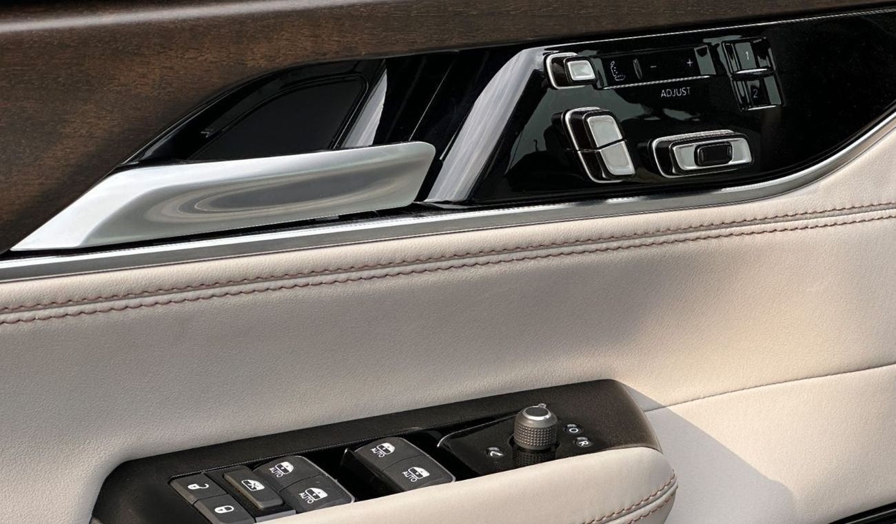 جيب جراند واجونير 3.0T 4WD Series 2 Agency Warranty 2023 GCC 0kms