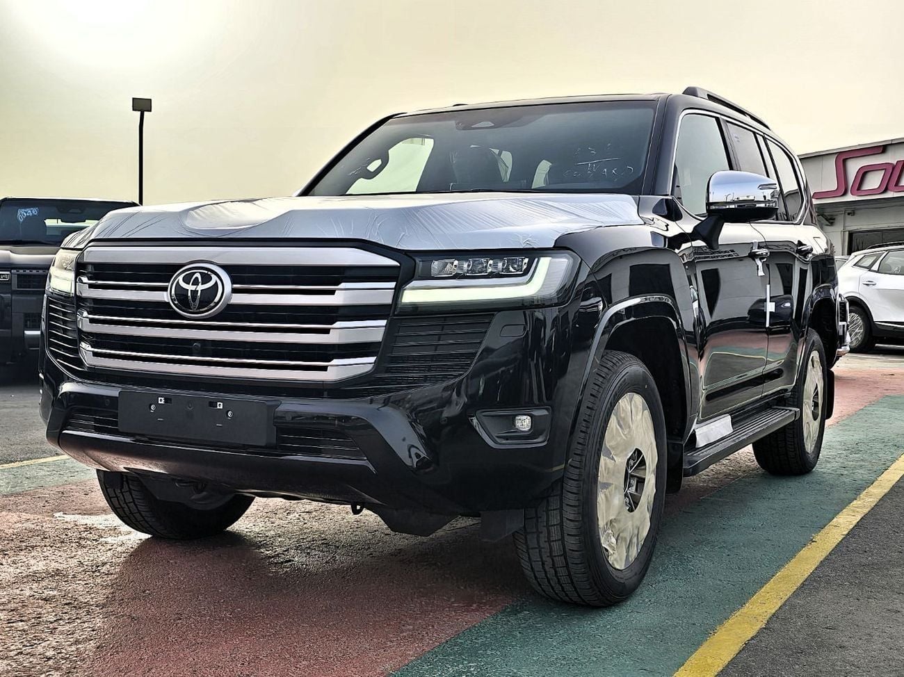 Toyota Land Cruiser VX Toyota Land Cruiser 3.3L Diesel A/T 4WD SUV With radar Black Color 2026 Model