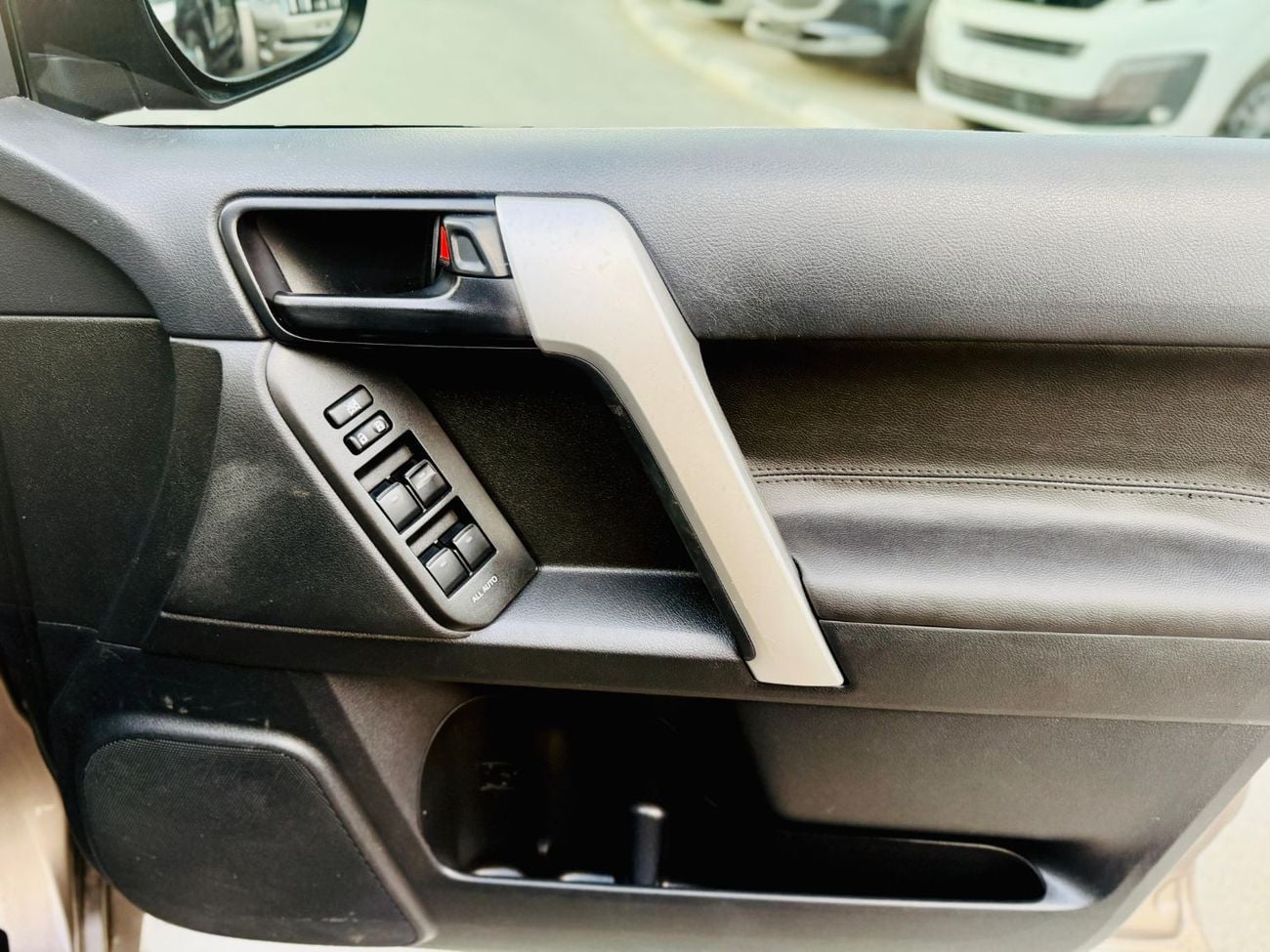 Toyota Prado VX limited Right-Hand drive diesel