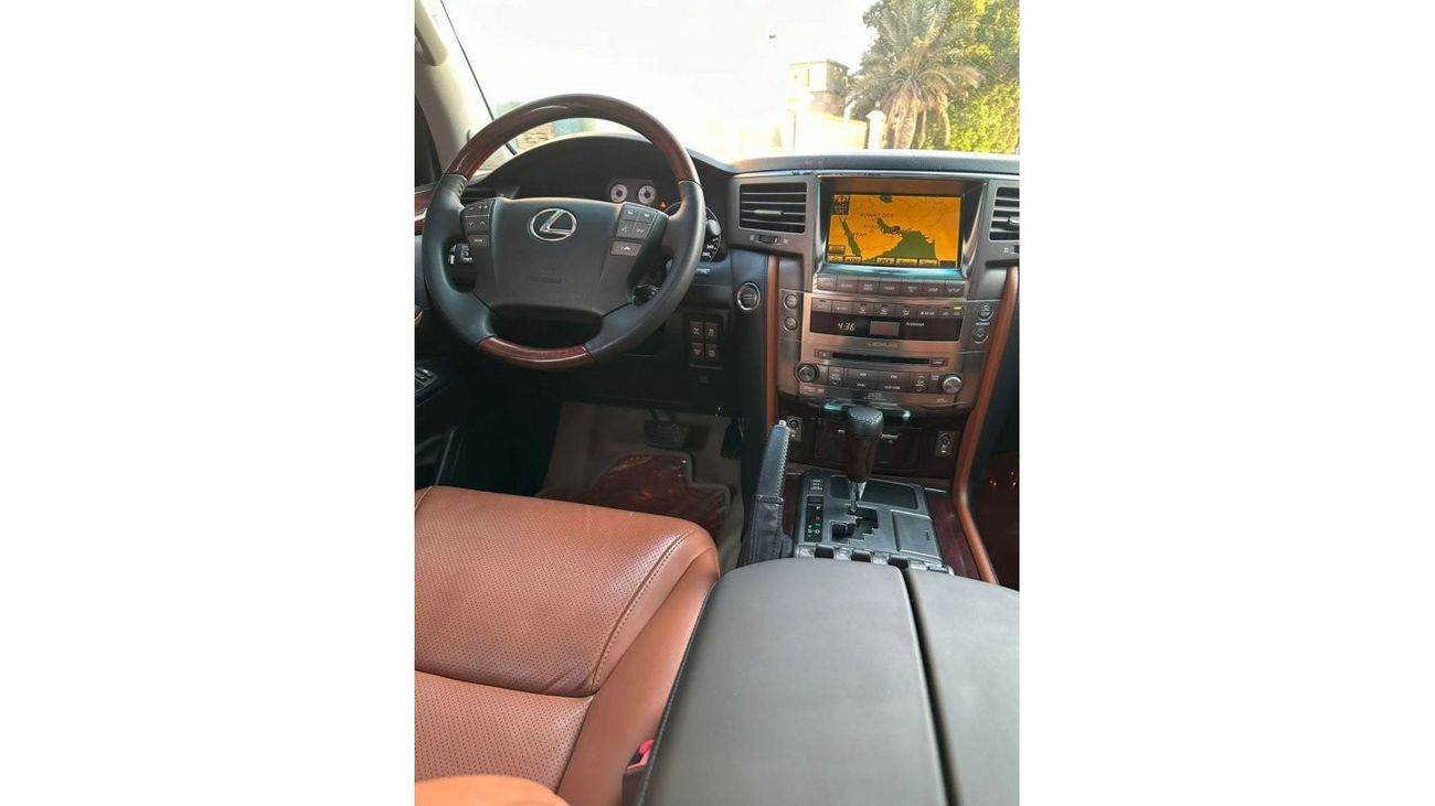 Lexus LX 570