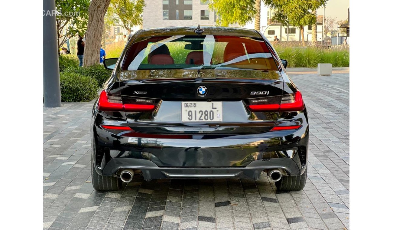 بي أم دبليو 330 i xdrive