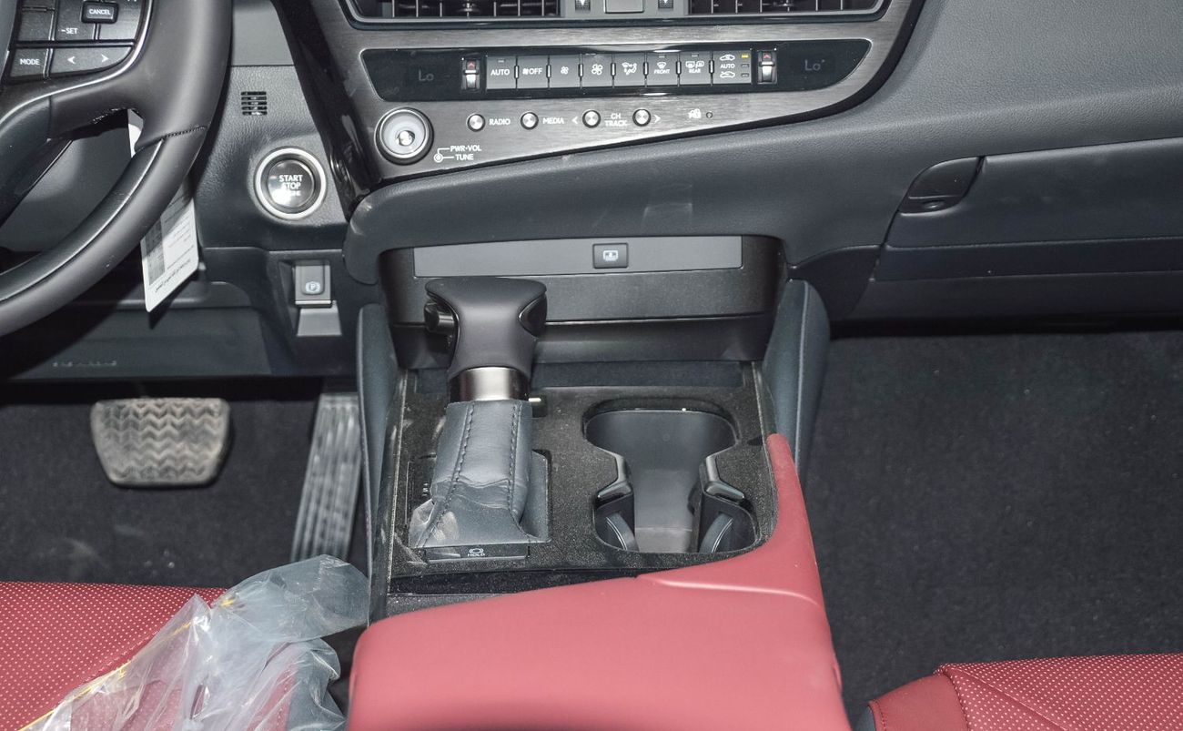 Lexus ES350 LEXUS ES350 3.5L FWD PETROL SEDAN 2025