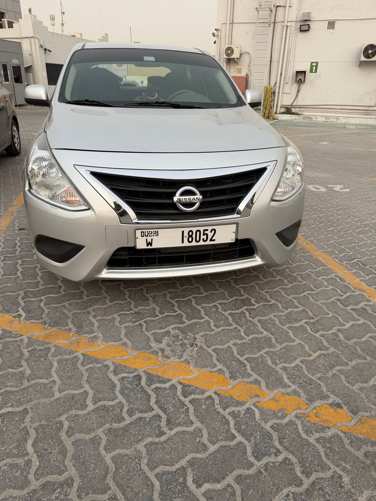 نيسان صني S