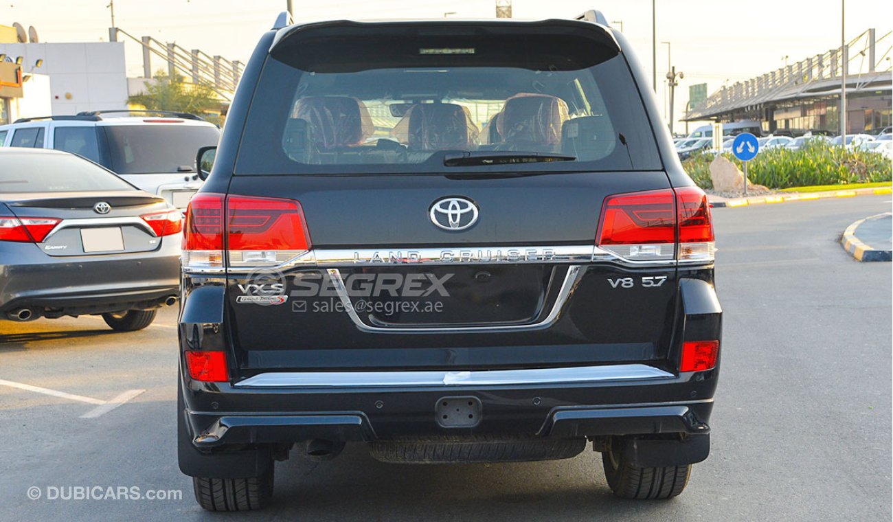 Toyota Land Cruiser VXS 5.7 GRAND TOURING SPORT