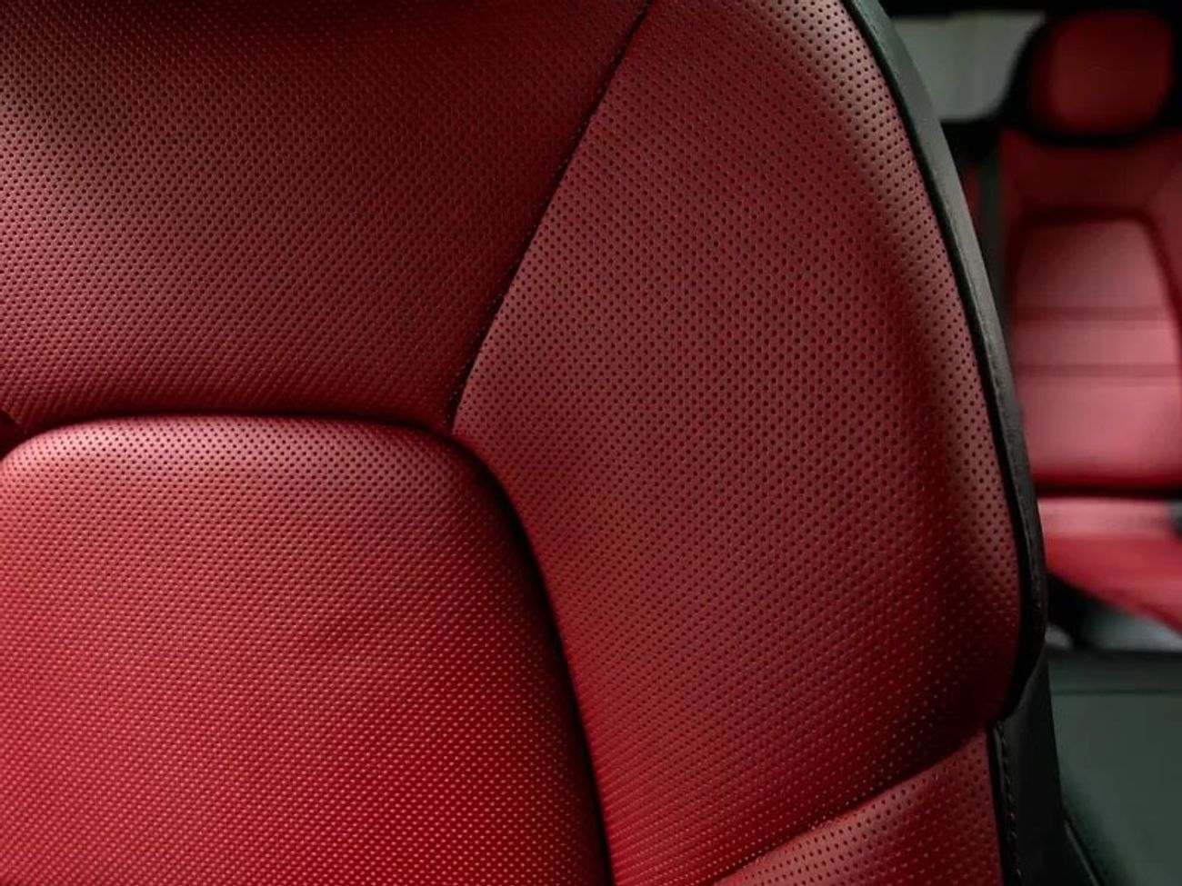 بورش كايان Coupe