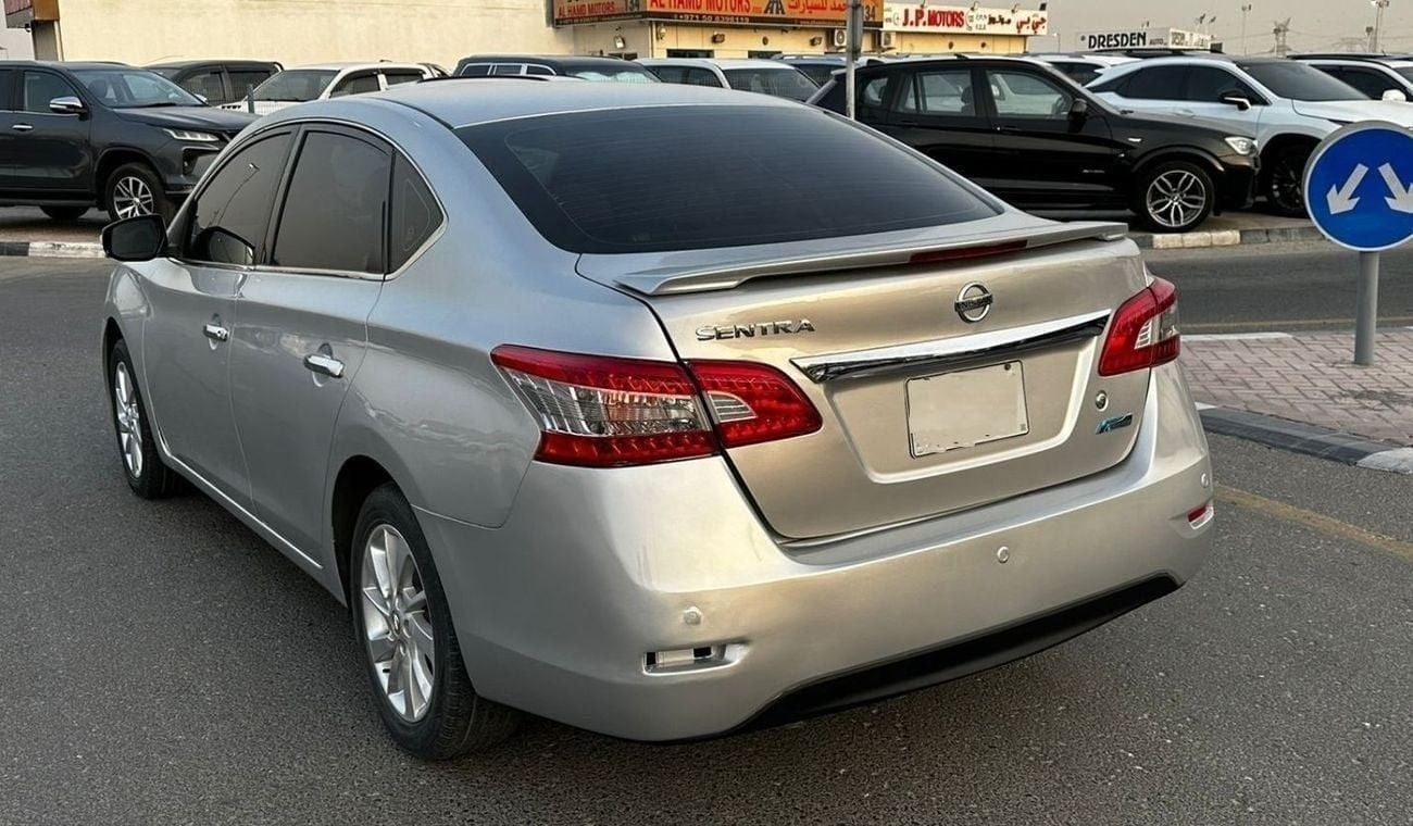 Nissan Sentra SV S 1.6L (113 HP) PETROL 1.6 LITER ,GCC SPECS ,2013 MODEL ONLY FOR EXPORT