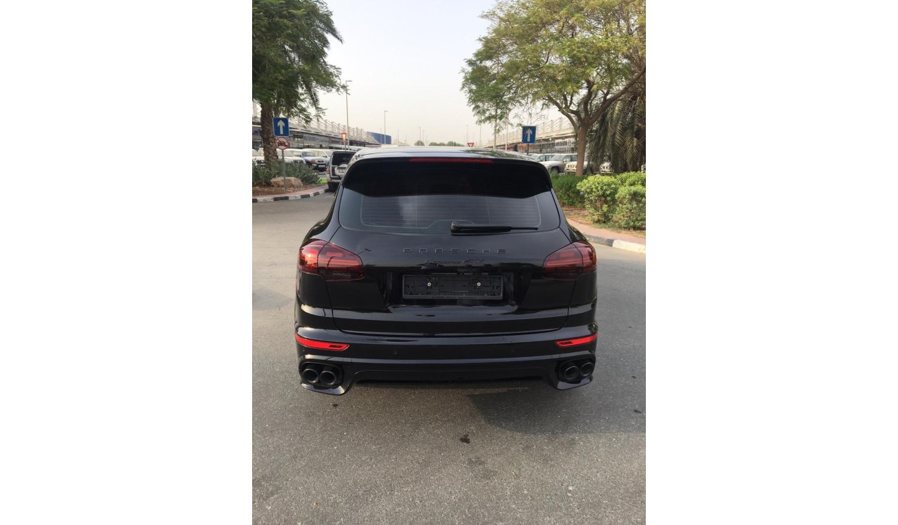 Porsche Cayenne GTS