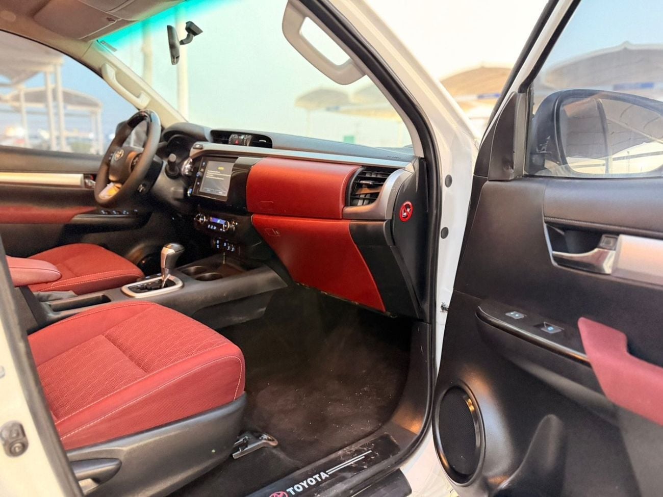 تويوتا هيلوكس S GLX 2.4L AWD A/T