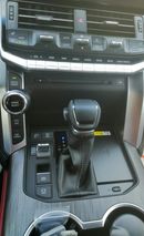 تويوتا لاند كروزر GR SPORT