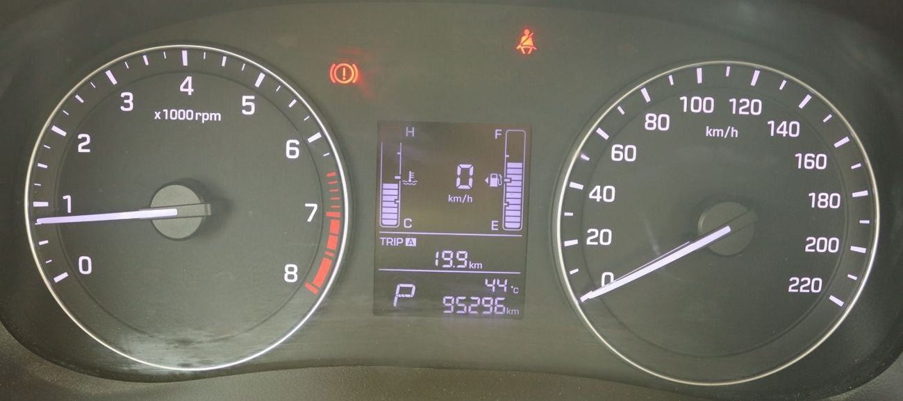 Hyundai Creta Base 1.6L 2019 0Hyundai Carita car, Gulf model, in excellent condition and without accidents, 1600cc