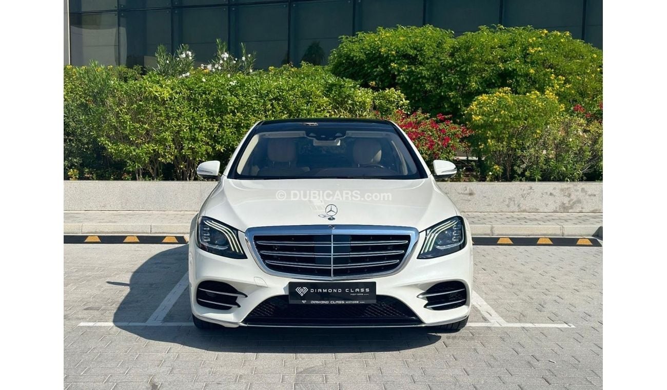 مرسيدس بنز S 560 مرسيدس اس 560 خليجي كامل المواصفات 8 سلندر تحت الضمان 4 ازرار بدون حوادث بدون صبغ ابدا