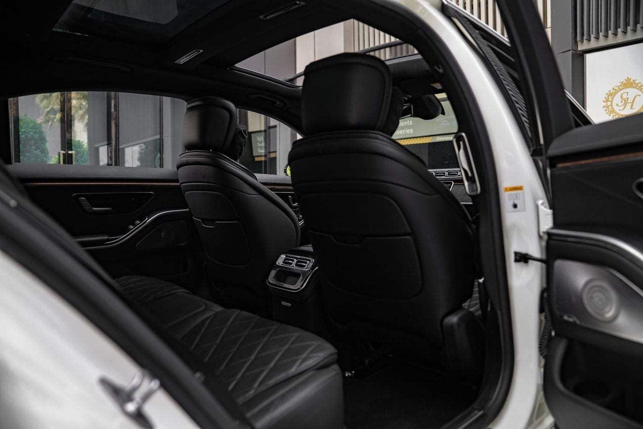 Mercedes Benz S 580 4MATIC Low mileage Fully loaded Completely service Best offer Perfect Condition Ready To Go