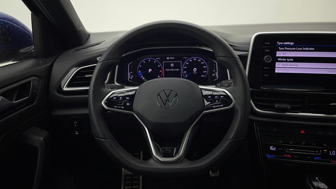 Volkswagen T ROC R LINE 1.4 | Zero Down Payment | Home Test Drive