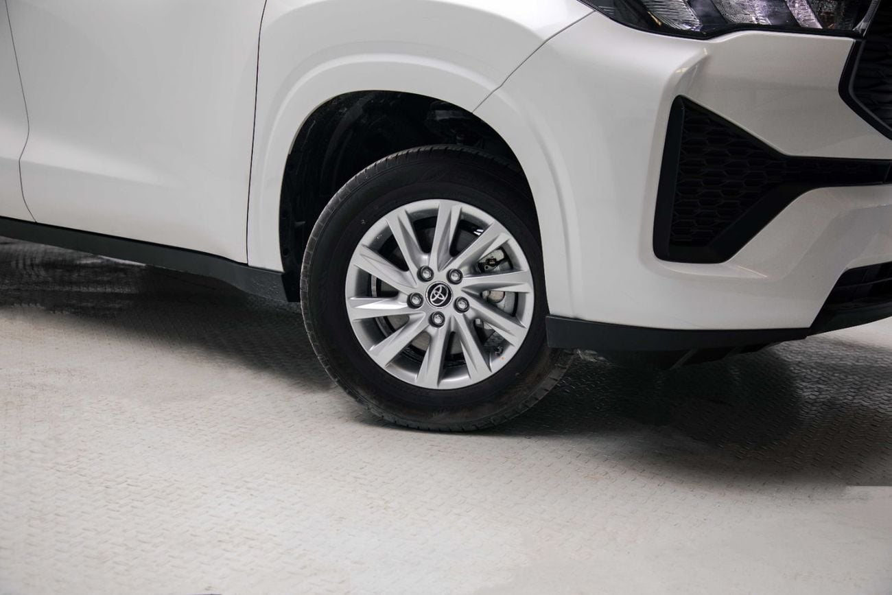 Toyota Innova GL 2.0L - Platinum White Pearl Inside Black & Brown | Export Only