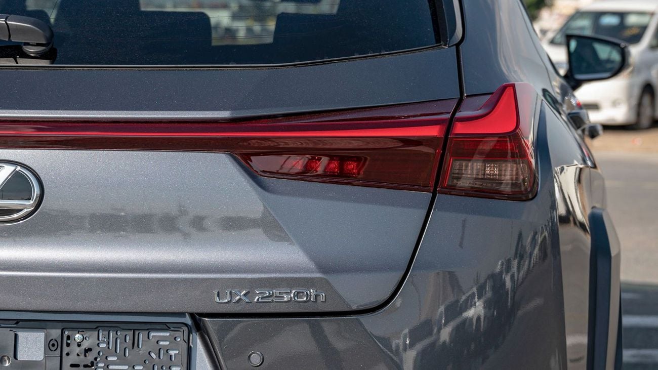 Lexus UX250h STD (NON GCC)LEXUS UX250H | 2-YEAR WARRANTY + SERVICE AVAILABLE | IN-HOUSE FINANCING | 0% DOWNPAYMEN