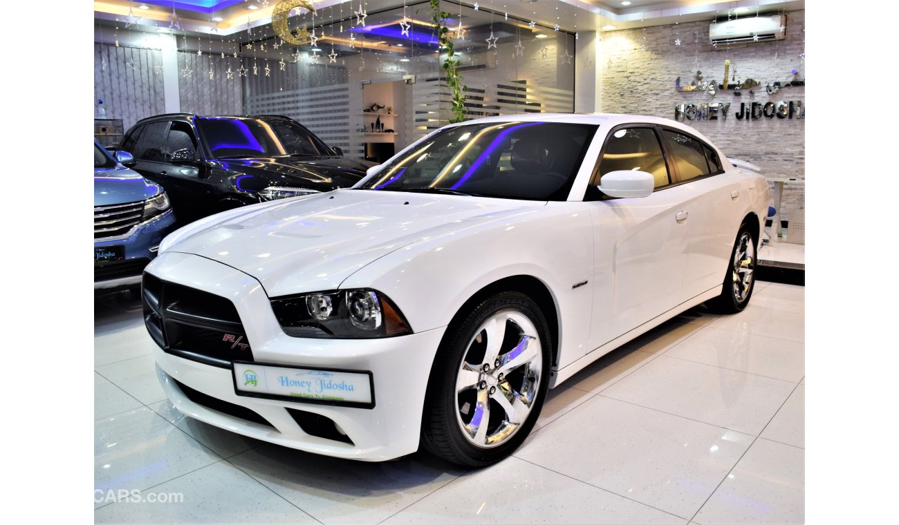 Dodge Charger ONLY18000 KM RT 2014 Model!! White Color! GCC Specs