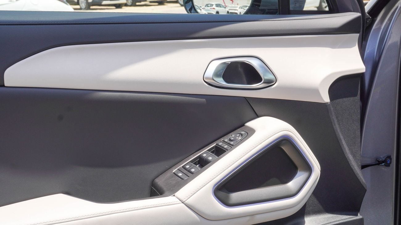 BYD Yuan Up Brand New BYD Yuan UP EV 2025 Export 2WD|White/Black|N-YUAN-PLUS-E-25|