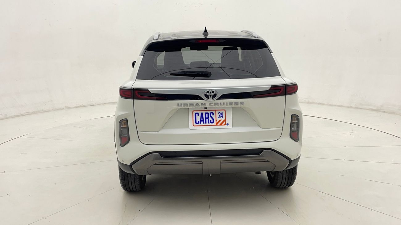 تويوتا أوربان كروزر GLX 1.3 | بدون دفعة مقدمة | اختبار القيادة في المنزل