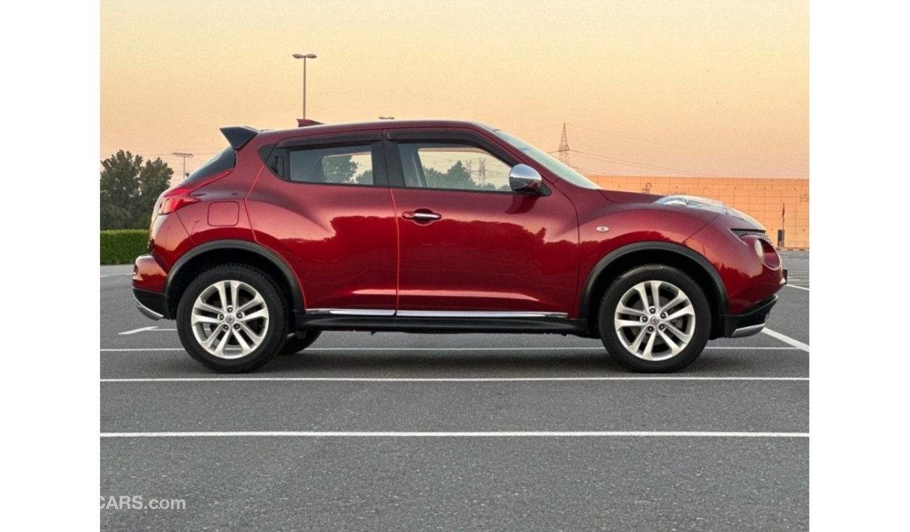 Nissan Juke MODEL 2012 GCC CAR PERFECT CONDITION INSIDE AND OUTSIDE FULL OPTION PANORAMIC ROOF LEATHER SEATS STE