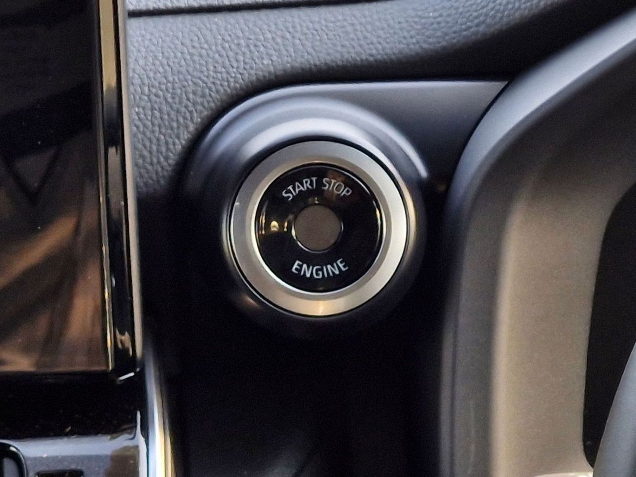 Toyota Land Cruiser 2025 TOYOTA LAND CRUISER 300 GX 3.5L PETROL (RIGHT HAND DRIVING) GX 5-SEATS BRAND NEW 0KM