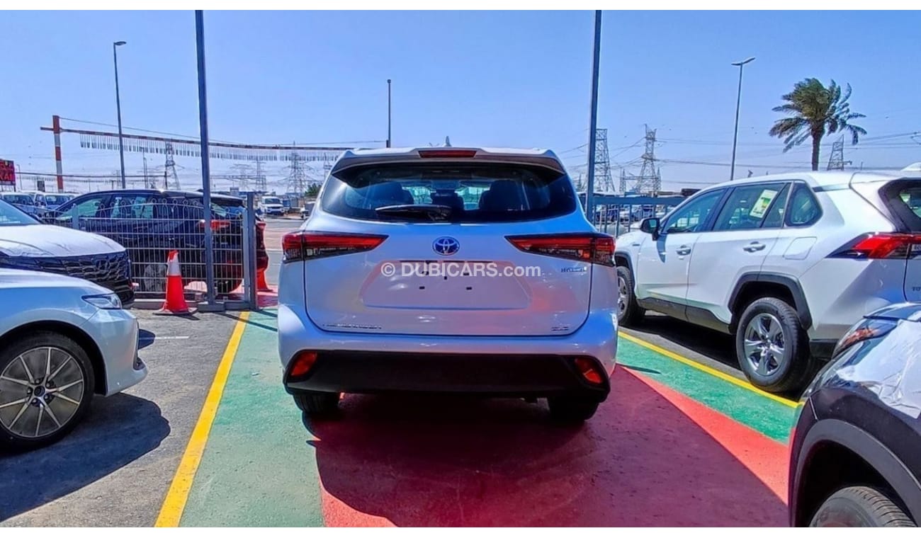 Toyota Highlander T- Highlander GLE 2023 White/gray 2.5L Hybrid, SUV, 4WD. ( for local registration +10%)