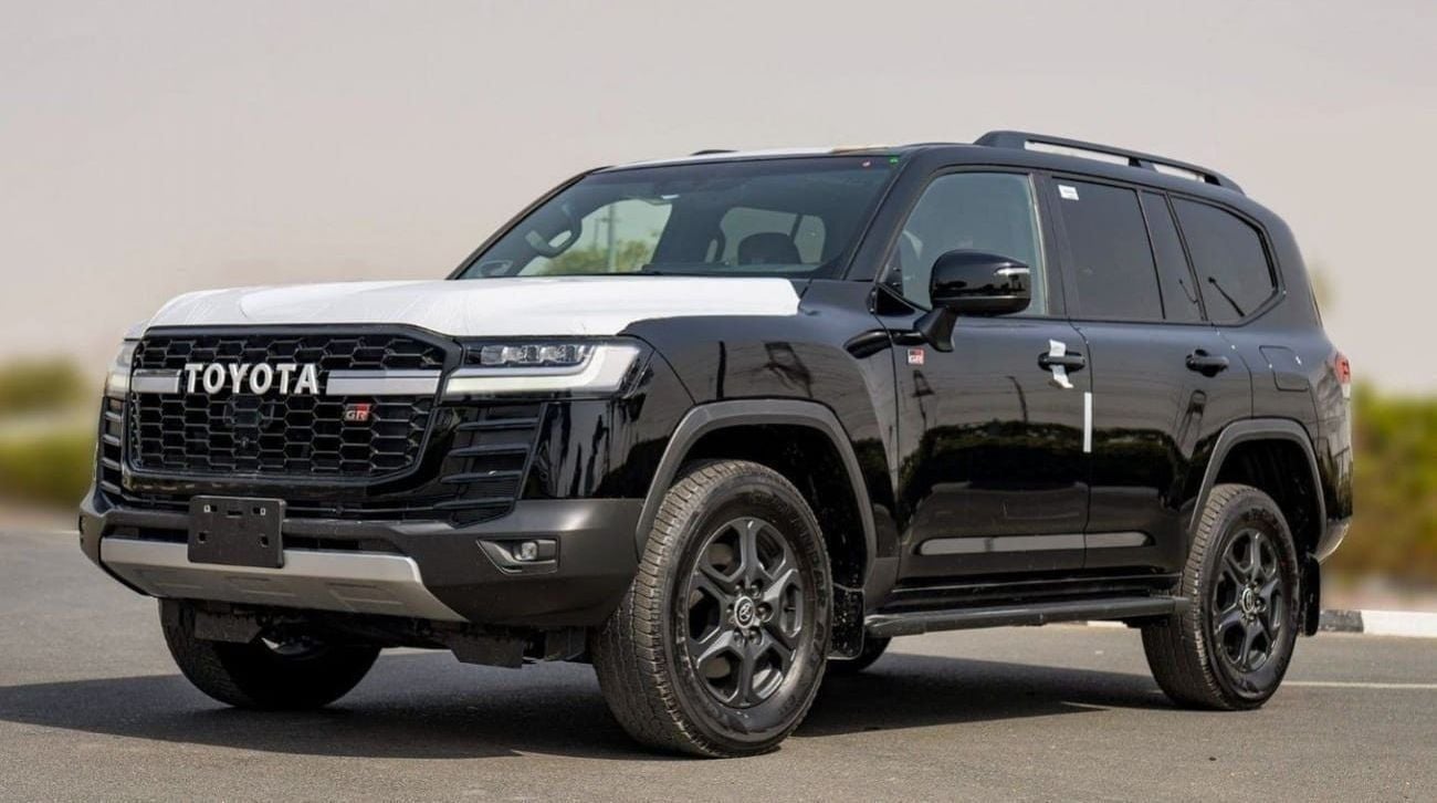 Toyota Land Cruiser GR-S LC300 GR SPORT 3.3D AT MY2024 – BLACK