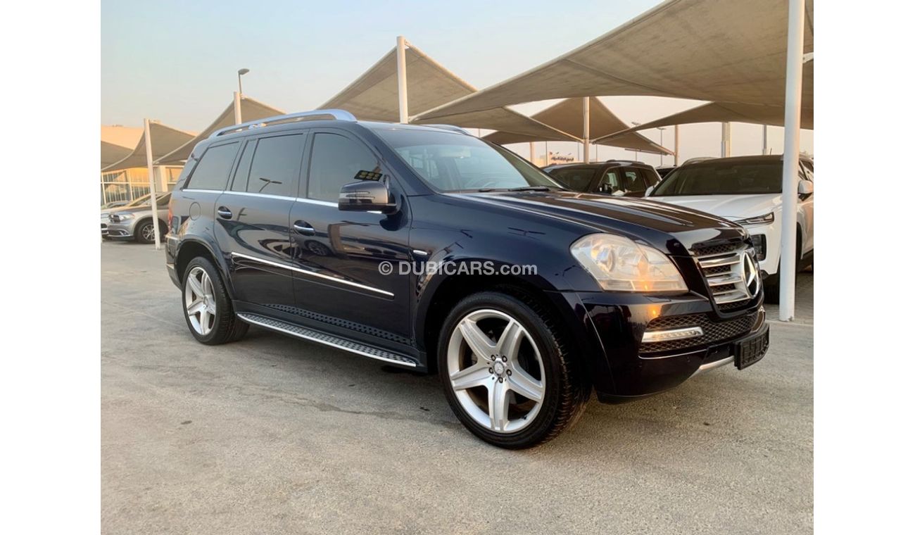 Mercedes-Benz GL 500 GL500 AMG GRAND EDITION GCC FULLY LOADED SUPER CLEAN CAR