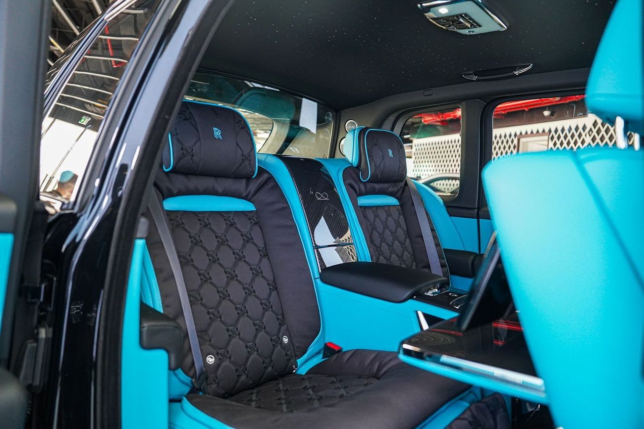 Rolls-Royce Cullinan BLACK BADGE DUALITY TWILL