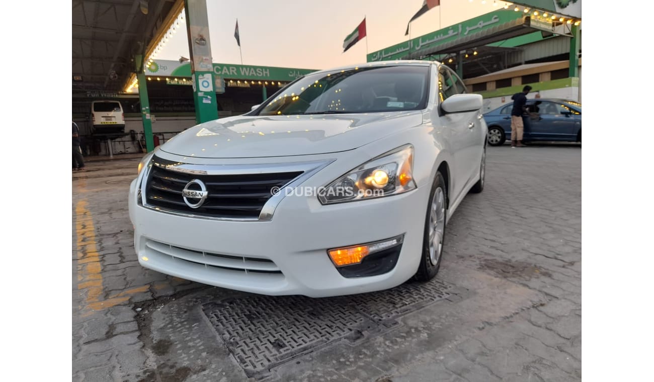 Used Nissan Altima 2014 for sale in Dubai 630968