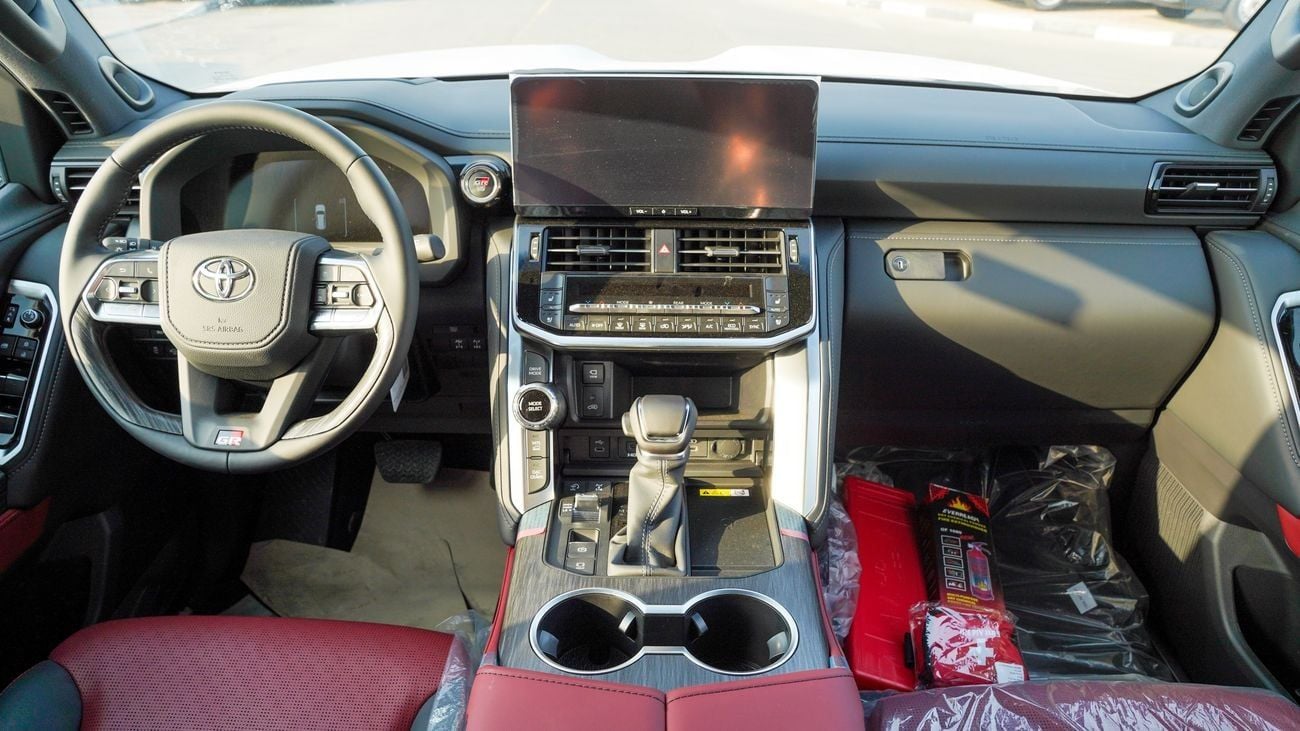 Toyota Land Cruiser 2026 TOYOTA LC 300 - GR SPORT 3.5L PETROL GCC