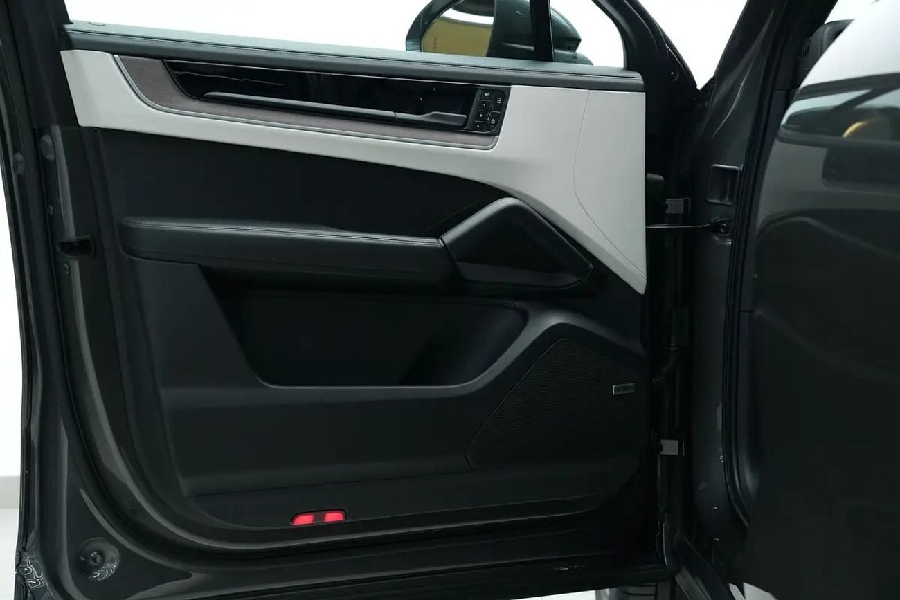 بورش كايان Coupe GCC ALNABOODAH WARRANTY