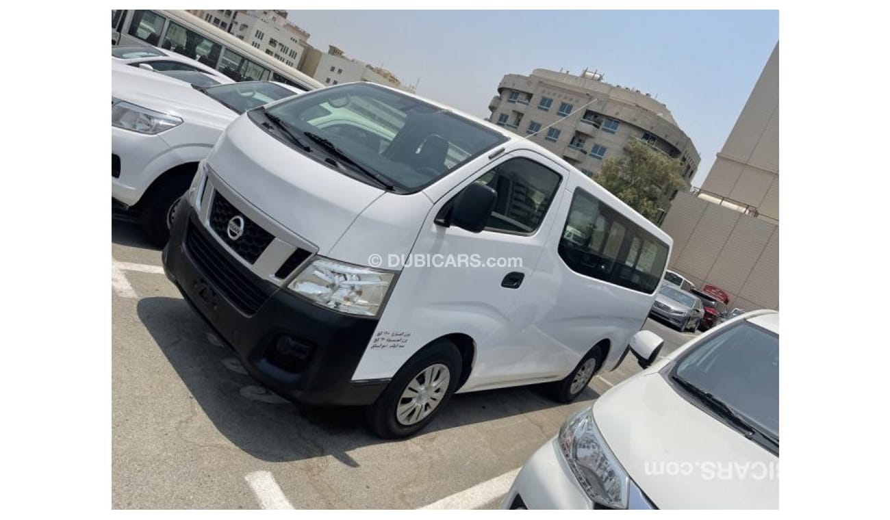 Nissan Urvan 3.5