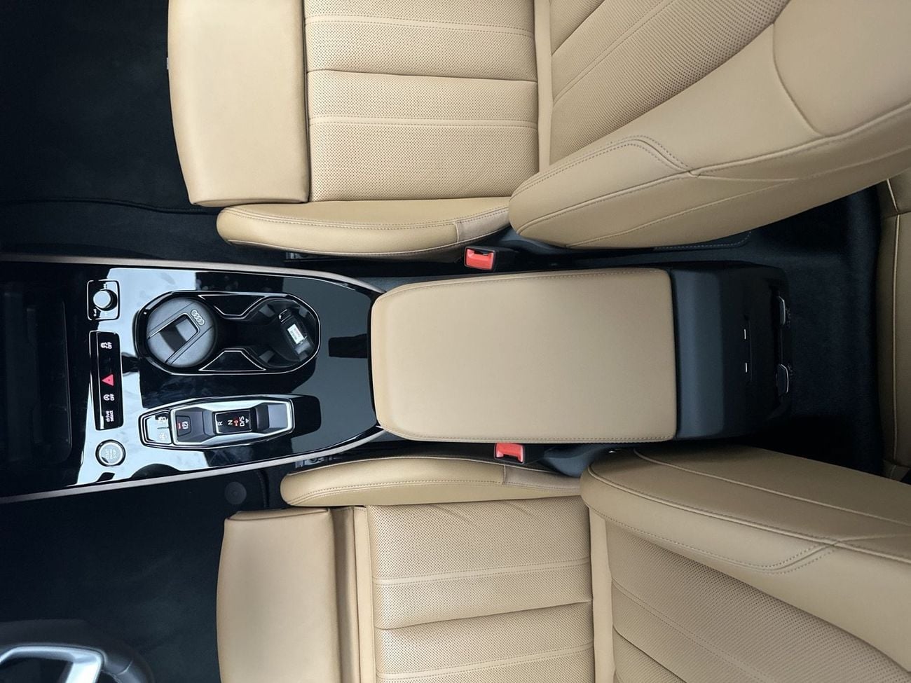 أودي A5 40 TFSI LAUNCH EDITION