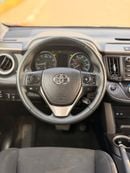 Toyota RAV4 XLE 2.5 L full option with sunroof, push start
