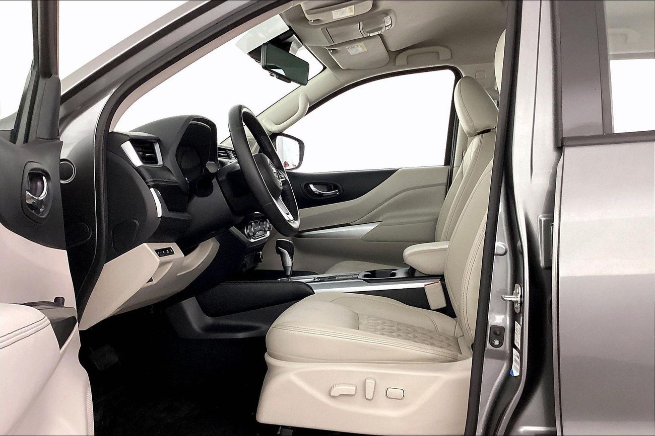 Nissan XTerra Platinum | Guaranteed Warranty | 0 Down Payment