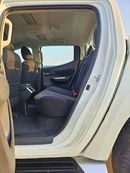 Mitsubishi L200 SPORTERO / 2.4L DIESEL / M/T / 4WD / SPECIAL OFFER / (CODE#68092)