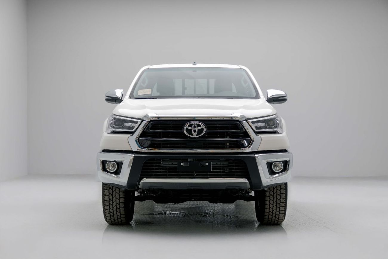 Toyota Hilux 2.7L - Manual - Super White Inside Red | Export Only