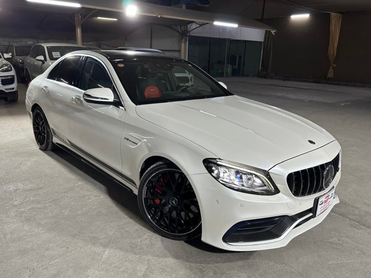 مرسيدس بنز C 63 S  SAFARI T1 Std 4.0L Sedan