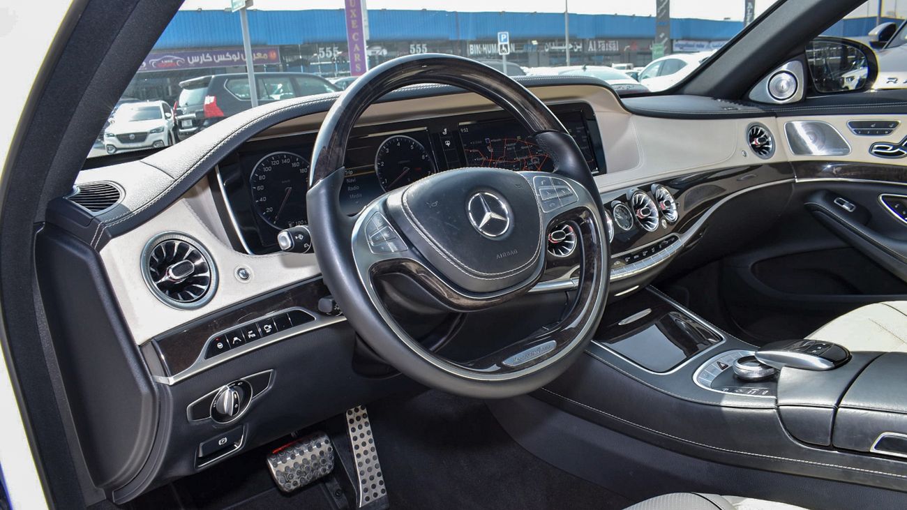 Mercedes-Benz S 550 With S 560 badge