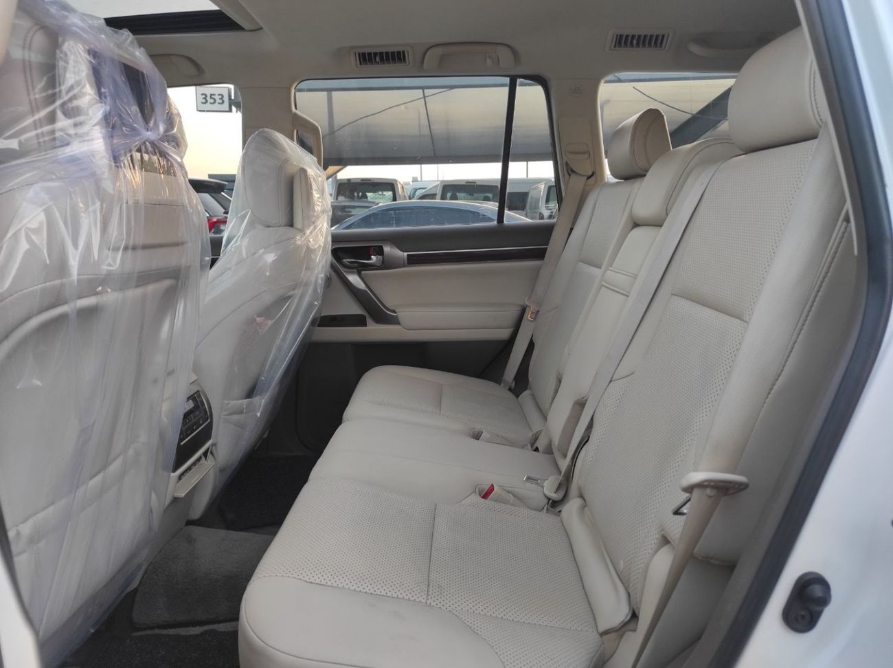 Lexus GX460 Platinum 4.6L Lexus Gx 460 2010 Gcc full option No1