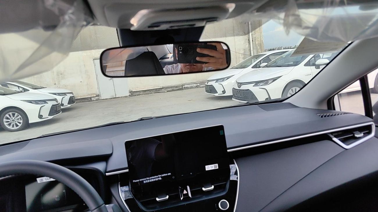 تويوتا كورولا Toyota Corolla 1.8L HYBRID ELITE VERSION