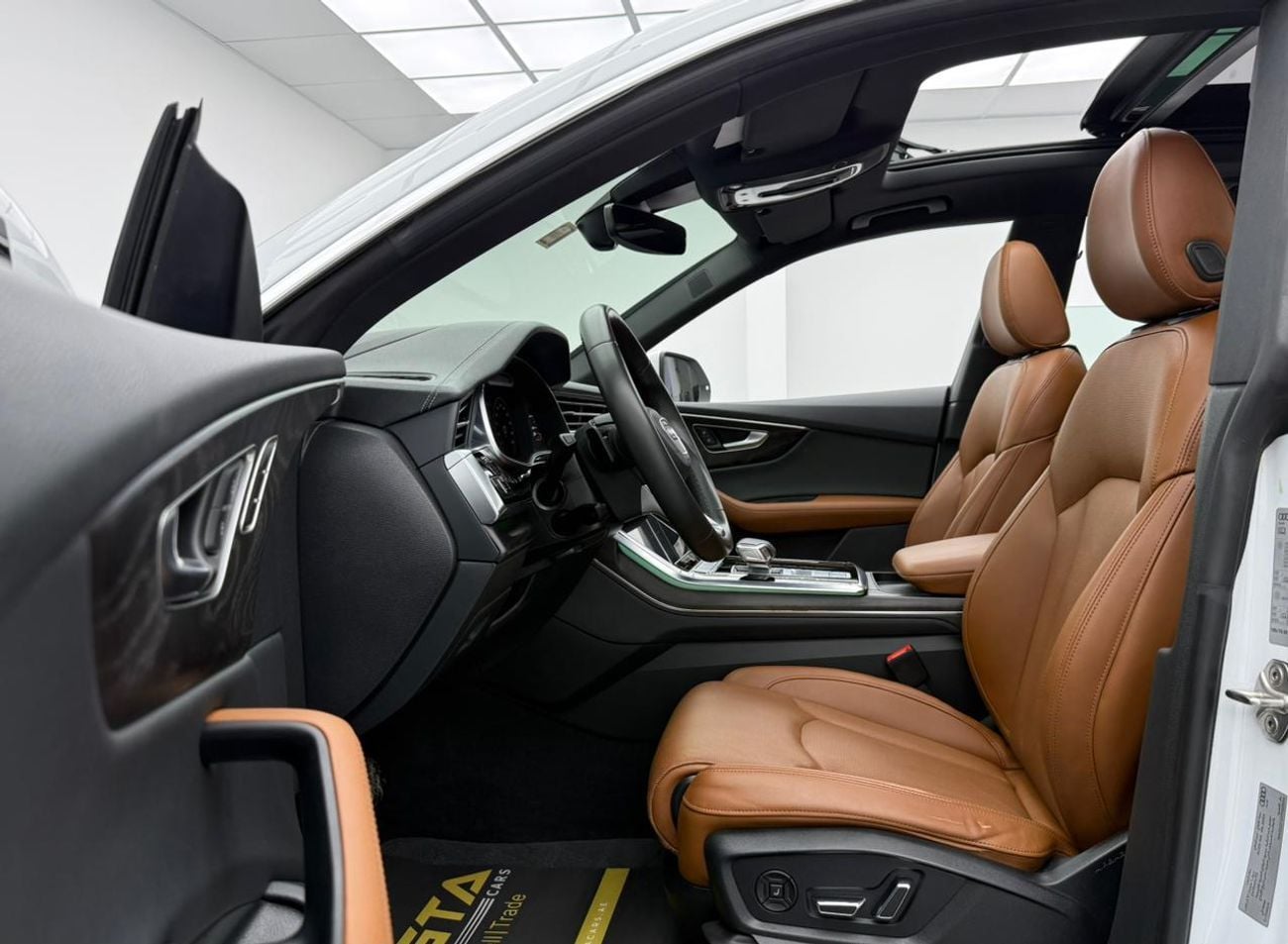 Audi Q8 2023 Audi Q8 55 TFSI Quattro S-Line, 2028 Audi Warranty + Service Pack, Fully Loaded, GCC