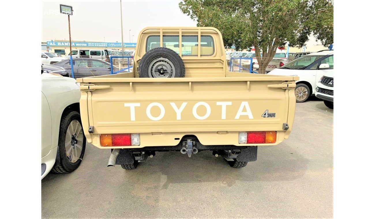 تويوتا لاند كروزر بيك آب Std v6  deseil single cab