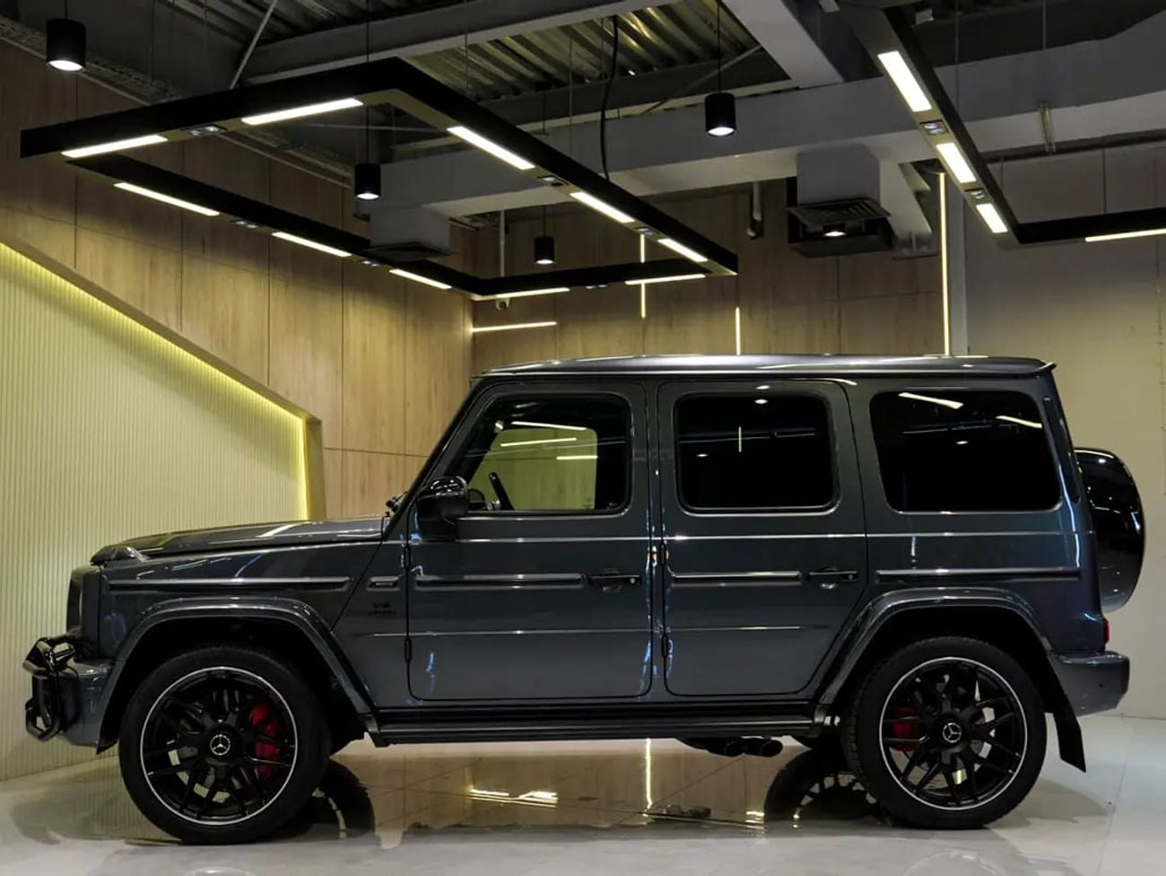 مرسيدس بنز G 63 AMG STD