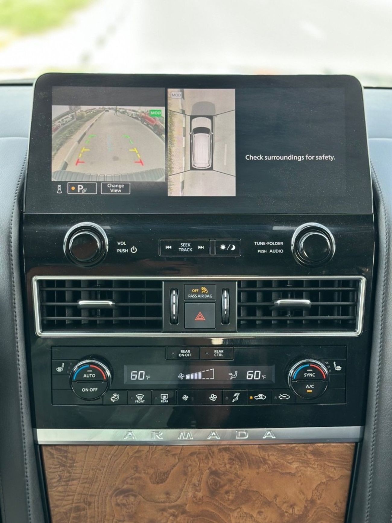 نيسان أرمادا SL 360 camera, sunroof perfect condition Full Option