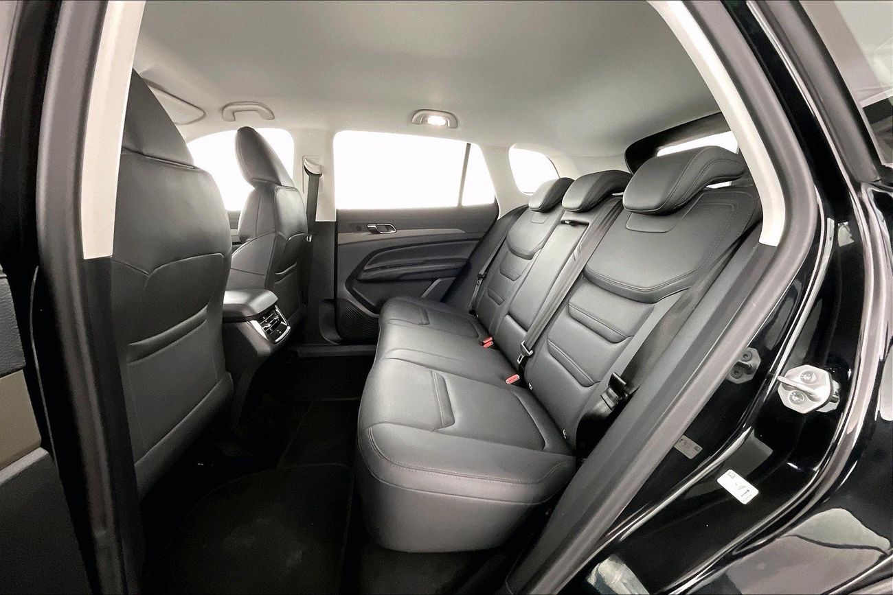 لكزس GX 460 Premier | شامل الضمان | 0 ﺪﻔﻋﺓ ﺃﻮﻟﻯ