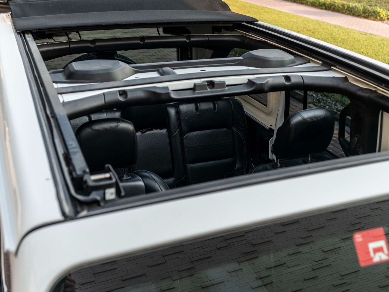 جيب رانجلر Sahara 3.6L A/T (5 Seater)